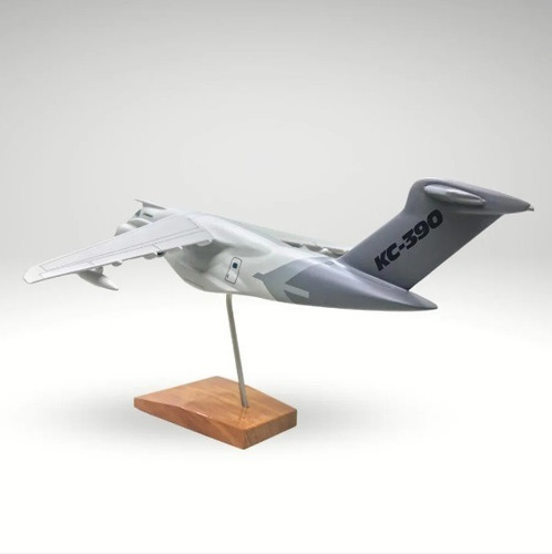 Miniatura Avião 1/75 Embraer Kc 390 45 Cm