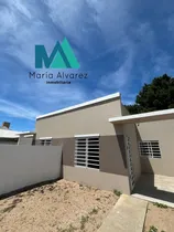 Comprar Venta Chalet En Mar Del Tuyu A Estrenar Con Medio Lote Propio, Calle 88 Nº 386, La Costa