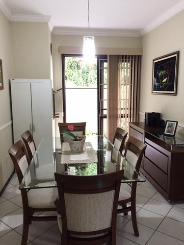 Imagem 2 de 18 de Casa No Glória Com 4 Quartos Para Venda, 194 M² - Lg5029