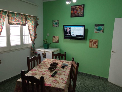 Imagen 6 de 14 de Chalet En Venta En Burzaco Este