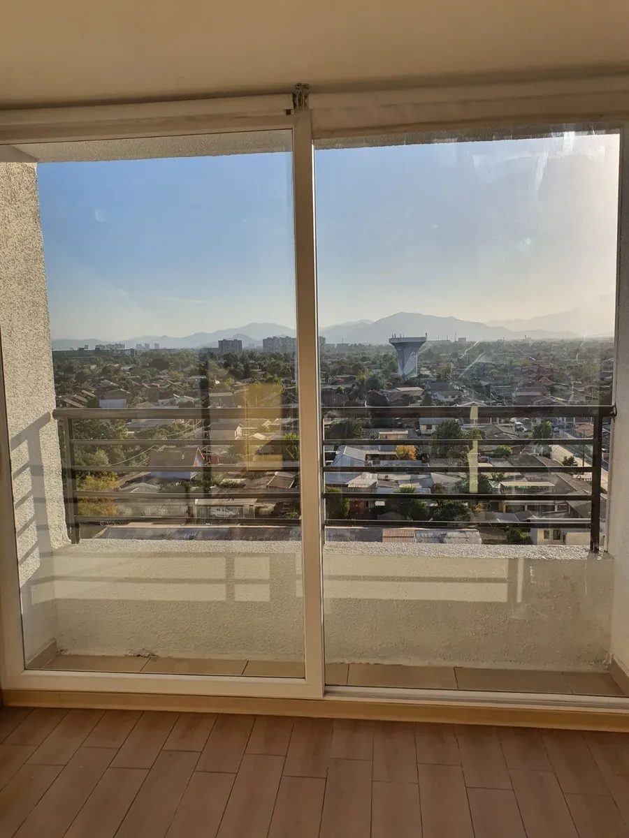 Imagen 2 de 15 de Vendo Departamentos 1d+1b Av. Las Rejas