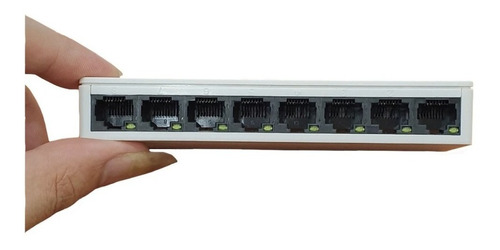 Switch 8 Puertos Red Lan Internet Ethernet Rj45 10/100mbps