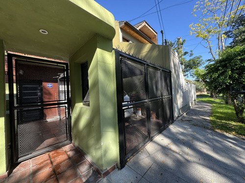 Casa En Venta En Ciudad Jardín Lomas Del Palomar