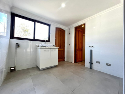 Arriendo Casa En Exclusivo Condominio, Los Trapenses