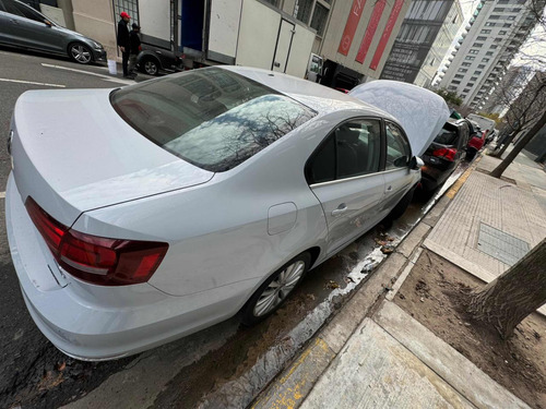 Volkswagen Vento 1.4 Highline 150cv At