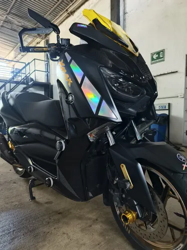 Yamaha X Max 300