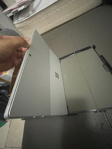Microsoft Surface Pro 6 Table Laptop Core I5 (Usado)