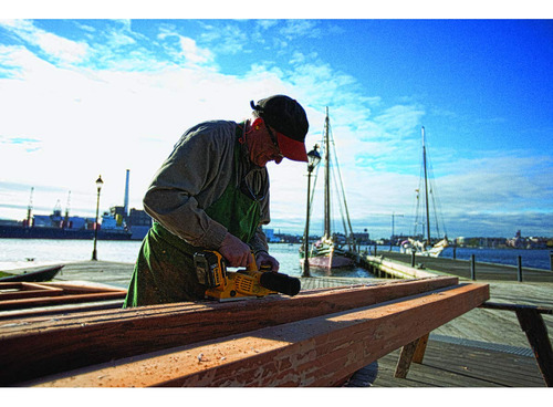 Convertidor Métrico Dewalt Dcp580b 20v Solo Herramienta