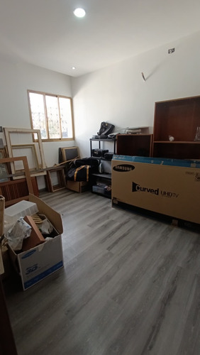 Aparto-casa, Remodelado, Amoblado Y Equipado En La Urb. Alta Florida (planta Alta)