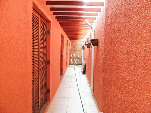 Imagem 12 de 19 de Casa Térrea Reformada! 3 Dormitórios E 2 Vagas - Reo217090