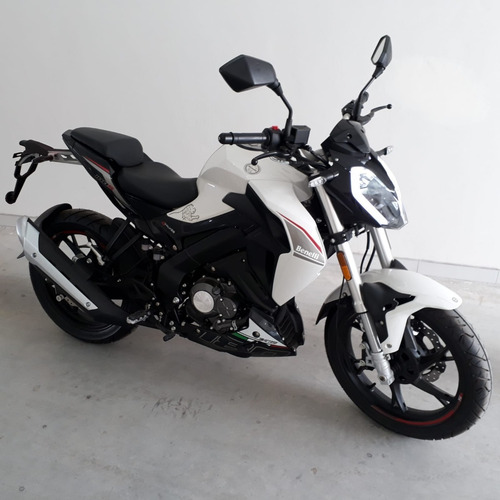 Imagen 2 de 15 de Benelli 180s