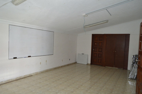 Imagen 4 de 30 de Propiedad En Venta En Las Fuentes, A Precio De Terreno !