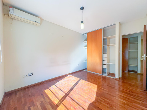 Departamento En Venta, 2 Dormitorios, Balcon, Zona Rio
