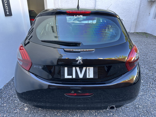 Peugeot 208 1.5 Active