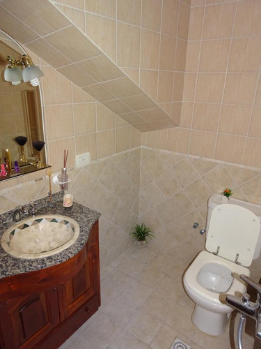 Casa En Venta - 3 Dormitorios 4 Baños 2 Cocheras - 332mts2 - Villa Gesell