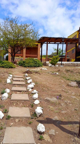 Complejo De Tres Cabañas En Santa Monoica De Calamuchita