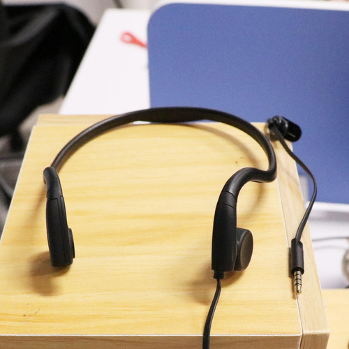 7j Control De Voz De Auriculares Con Cable De Conducción