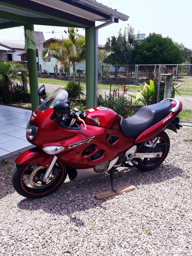 Suzuki Gsx-f 750