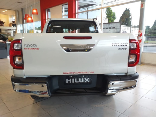 Toyota Hilux Srv 4x4 Mt My2021 Marzo