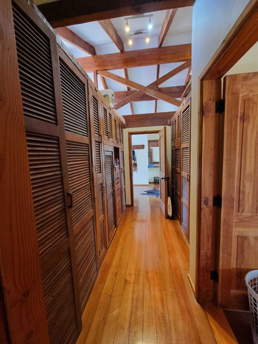 Preciosa Casa Estilo Colonial En Mantagua