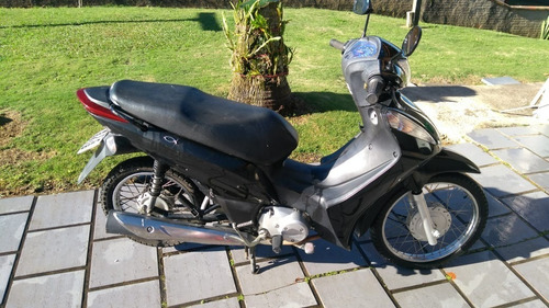 Imagem 2 de 4 de Honda Biz