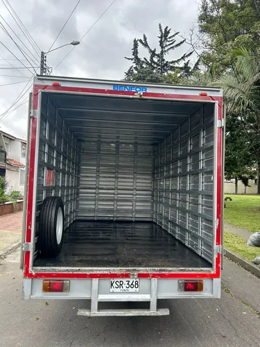 Hino Xzu-640l 4.0 Mt Diesel Furgón