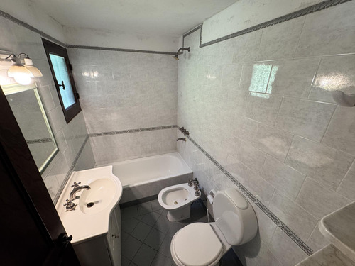 Casa En Venta O Alquiler En Ruta 28, Castellanos, San Loren