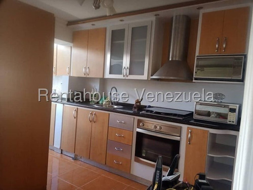 Yoselin Cabesas Vende Apartamento En Res El Mirador, 3h-2b Yc 25-16619