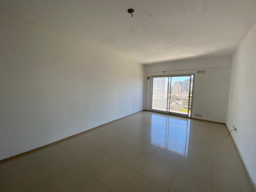 Imagen 2 de 6 de Venta De Departamento De 1 Ambiente En Wilde Centro