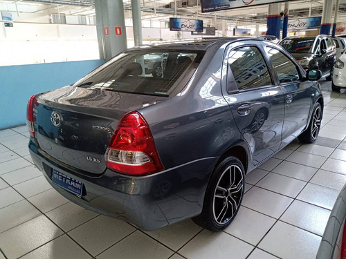 Imagem 4 de 11 de Toyota Etios 1.5 Xs Sedan 16v Flex 4p Manual