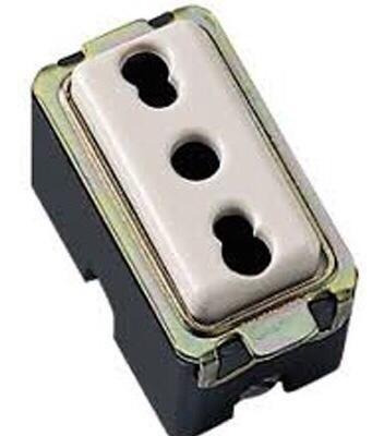 Modulos Enchufe Hembra 10-16a Magic Ticino