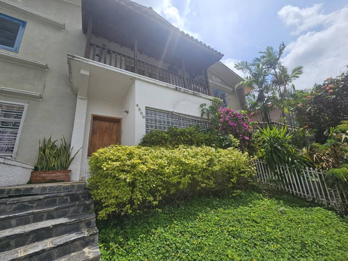 Venta De Fabulosa Propiedad Tipo Townhouse (apartamento) Altamira