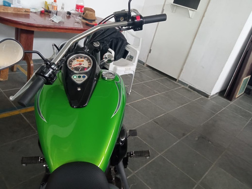 Kawasaki Vulcan 900