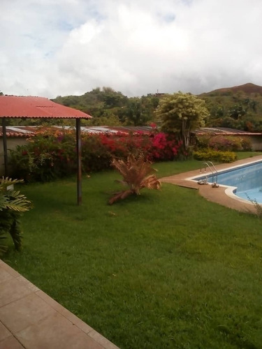 Best House Vende Increíble Casa Estilo Hacienda Con Caballeriza Y Galpón De Gallinas Ponedoras En Morocopo Estado Aragua