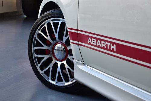 Imagen 6 de 11 de Fiat 500 1.4 Abarth 145cv 2013
