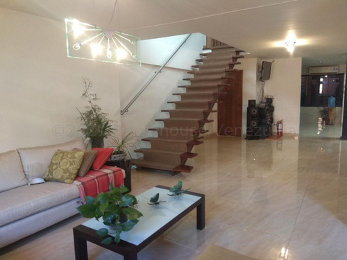 Imagen 15 de 21 de Ga 21-14575 Casa En Venta En Santa Eduvigis, Distrito Metropolitano