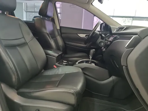 Nissan X-Trail Exclusive
