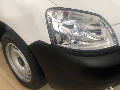 Imagen 5 de 18 de Peugeot Partner 1.6 Furgón Confort / Anticipo $540.000