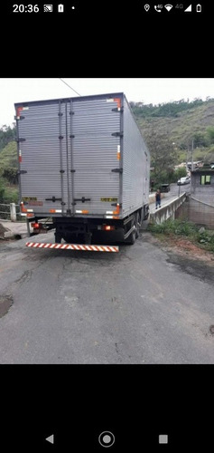 Mercedes Benz Atego 2425