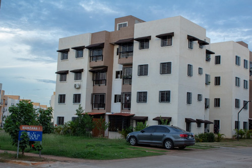 Apartamento Amueblado Con Supermercado A 4 Minutos