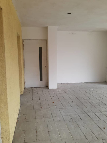 Imagen 16 de 18 de En Venta Townhouse Villas Del Rocio Obra Blanca Porcelanato.