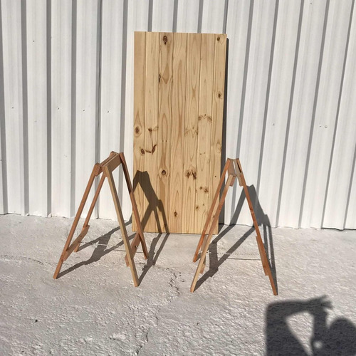 Mesa Con Caballetes