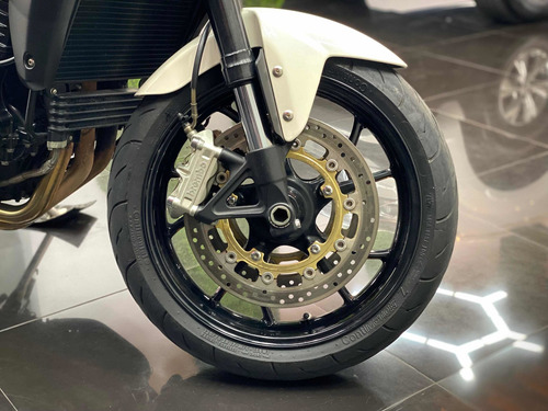 Imagen 4 de 12 de Triumph Speed Triple 1050