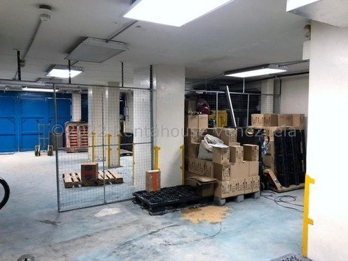 Imagen 5 de 22 de Los Dos Caminos Edificio Comercial En Venta 23-15492