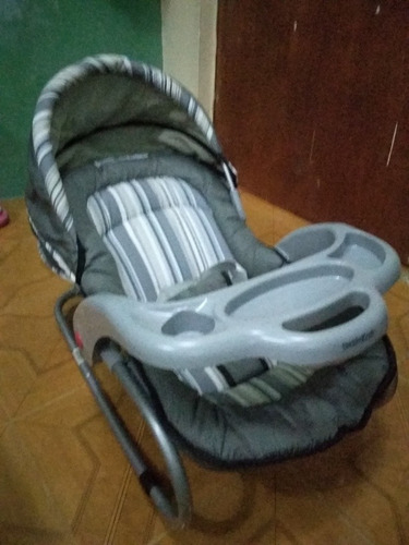 Imagen 3 de 6 de Silla Mesedora Porta Bebe