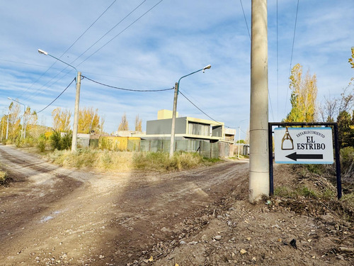 Venta De Terreno En Casco Viejo, Centenario