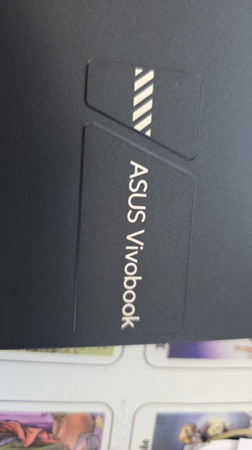 Notebook Asus Vivobook 15 M1502 Y (1 Mes Comprado) (Usado)