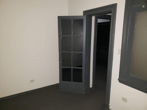 Imagen 13 de 17 de Ituzaingo Y San Jeronimo Edificio Minetti Seguridad