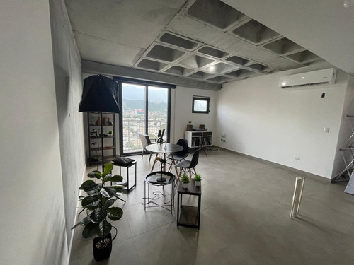 Departamento En Venta En Centro De Mty- Iconicah
