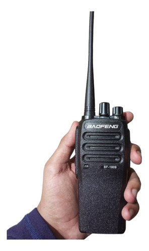 Imagen 2 de 5 de Radio Baofeng Bf-1909 Uhf 400/470 Mhz Cargador Usb